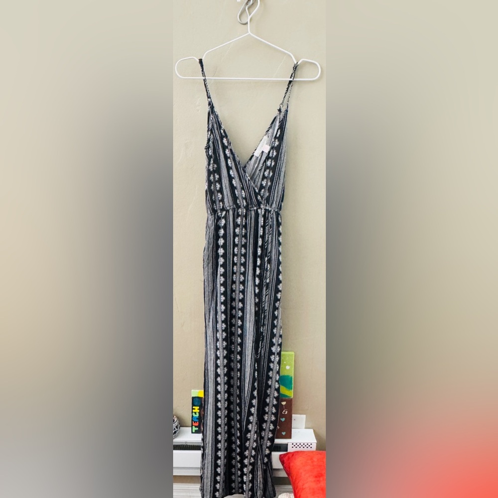 Band of Gypsies Blue and White Sleeveless Maxi Sundress